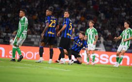 Stones rompe la resistencia del Betis Stones rompe la resistencia del Betis