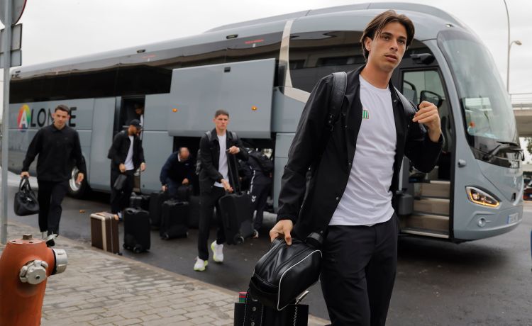 Valentín, otra vez al lateral Valentín, otra vez al lateral