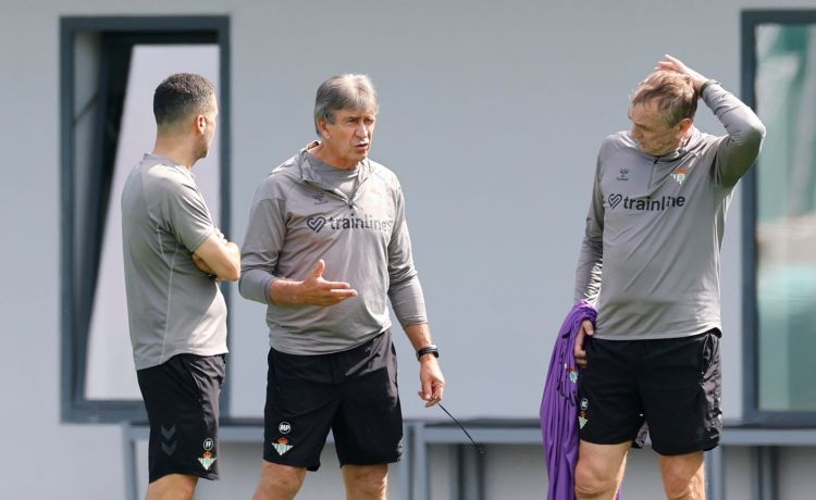 Pellegrini: “Se va del Madrid el mejor técnico del mundo” Pellegrini: “Se va del Madrid el mejor técnico del mundo”