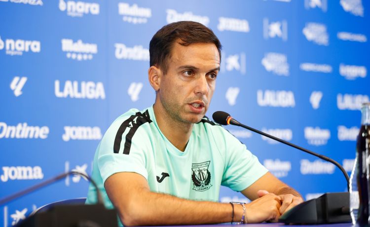 Borja Jiménez: “¿Haller titular? Sí… podría tener opciones” Borja Jiménez: “¿Haller titular? Sí… podría tener opciones”