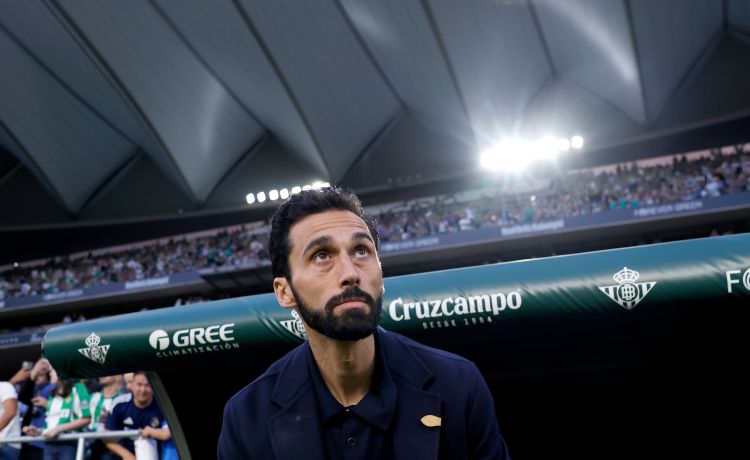 Arbeloa: “Falta muy clara sobre Mendy; penalti clarísimo en la de Brahim” Arbeloa: “Falta muy clara sobre Mendy; penalti clarísimo en la de Brahim”