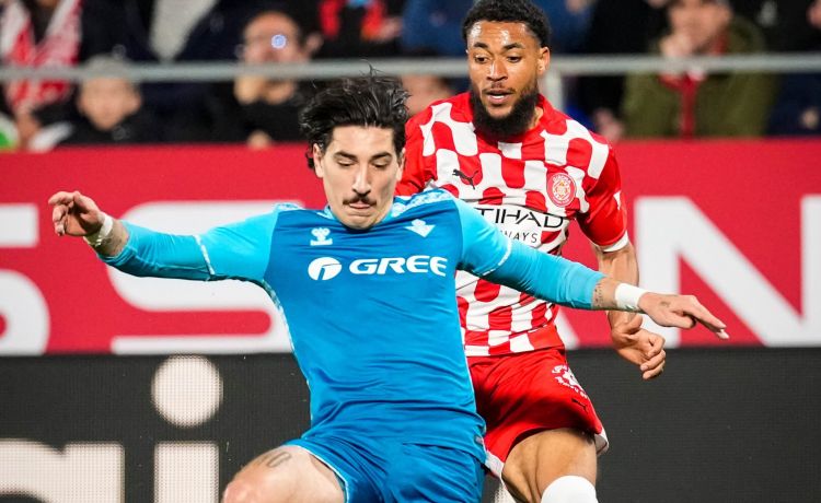 Bellerín pone fin a su calvario Bellerín pone fin a su calvario