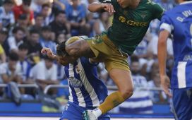 Enfado en el Deportivo por la no expulsión del Cucho Enfado en el Deportivo por la no expulsión del Cucho