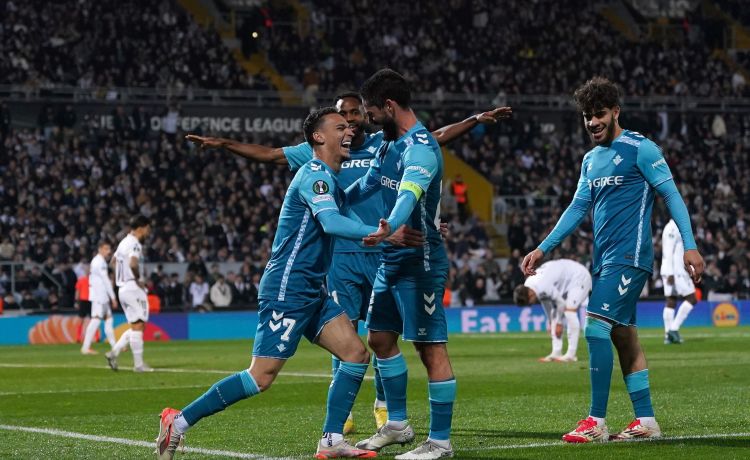 El Betis se hace ‘grande’ El Betis se hace ‘grande’