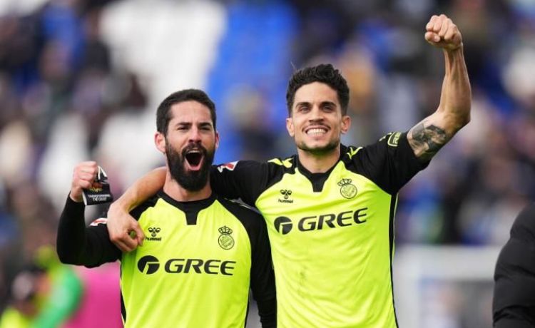 Bartra: “Isco me tiene enamorado” Bartra: “Isco me tiene enamorado”