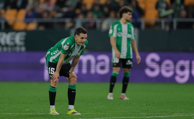 La opción de que Fidalgo juegue el Mundial con México toma fuerza La opción de que Fidalgo juegue el Mundial con México toma fuerza
