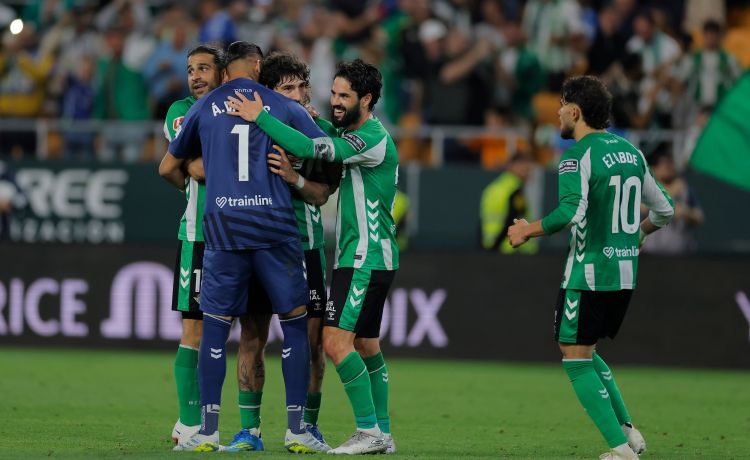 El Betis calma su crisis El Betis calma su crisis