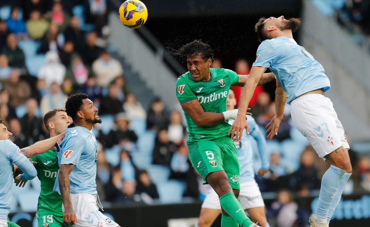Borja Iglesias, un nueve que hace de diez Borja Iglesias, un nueve que hace de diez