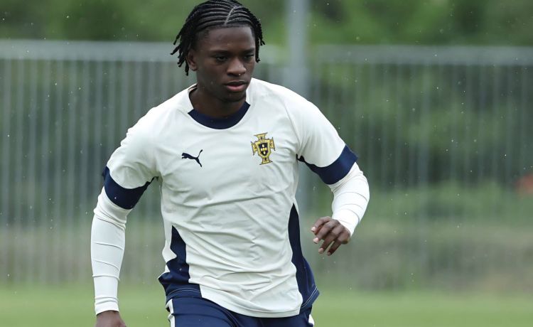 El Betis tantea a Nazinho El Betis tantea a Nazinho