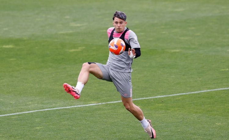 Ratiu, el objetivo del Betis si va a la Champions Ratiu, el objetivo del Betis si va a la Champions