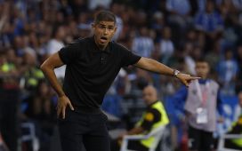 Hidalgo medita su plan ante el Betis Hidalgo medita su plan ante el Betis