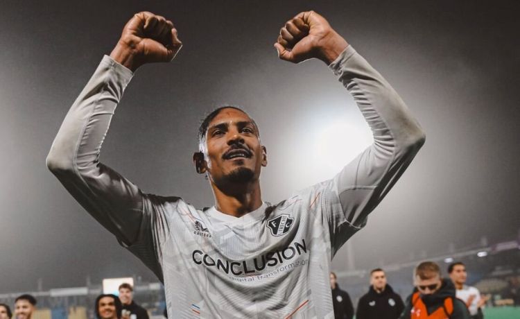 El penúltimo baile de Haller El penúltimo baile de Haller