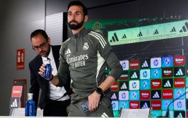 “¿Carvajal? Que piensen que hago los onces por cosas personales…” “¿Carvajal? Que piensen que hago los onces por cosas personales…”