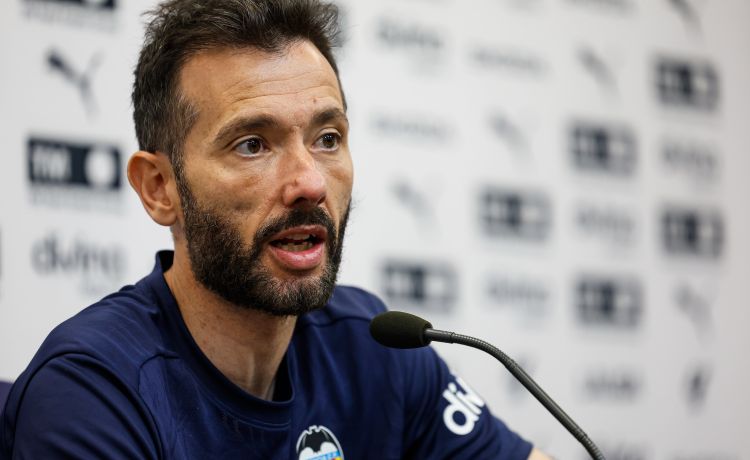 Corberán: “Mi cometido va a ser hacer la plantilla más competitiva posible” Corberán: “Mi cometido va a ser hacer la plantilla más competitiva posible”