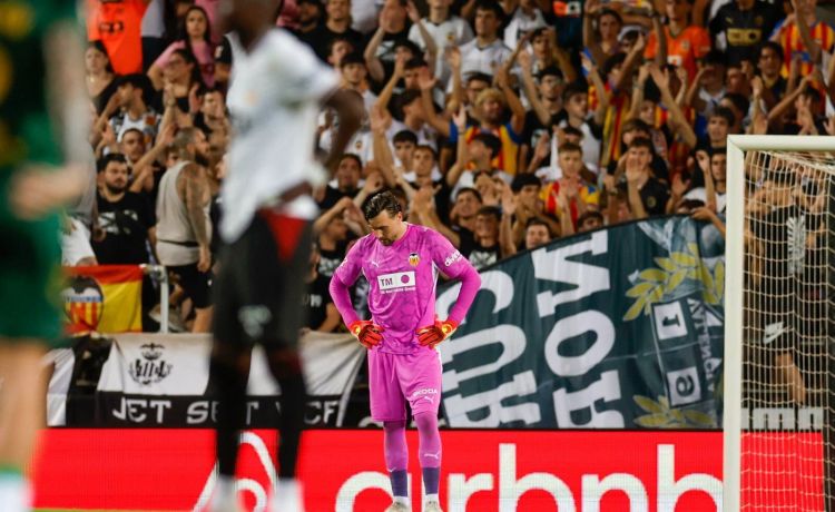 Aprobados y suspensos del Valencia: Año nuevo…mismo fútbol Aprobados y suspensos del Valencia: Año nuevo…mismo fútbol