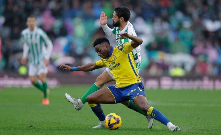 Aprobados y suspensos de Las Palmas Aprobados y suspensos de Las Palmas