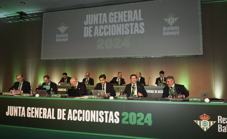 Altimira empieza a cuadrar el balance Altimira empieza a cuadrar el balance