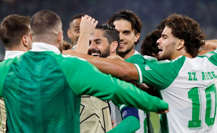 Todos se rinden a Isco: “Es el mejor que he visto jugar” Todos se rinden a Isco: “Es el mejor que he visto jugar”