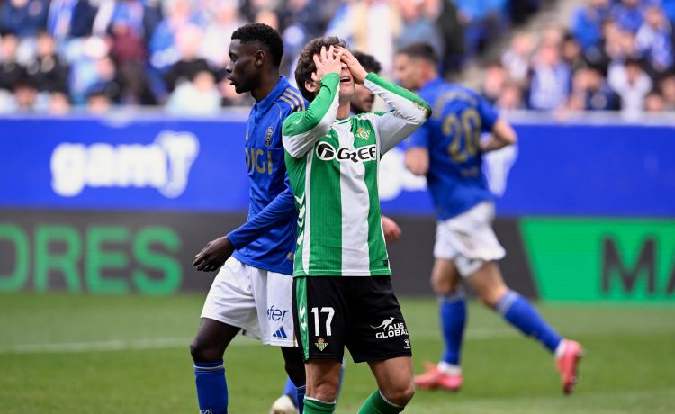 Riquelme, otra baja para el Betis Riquelme, otra baja para el Betis