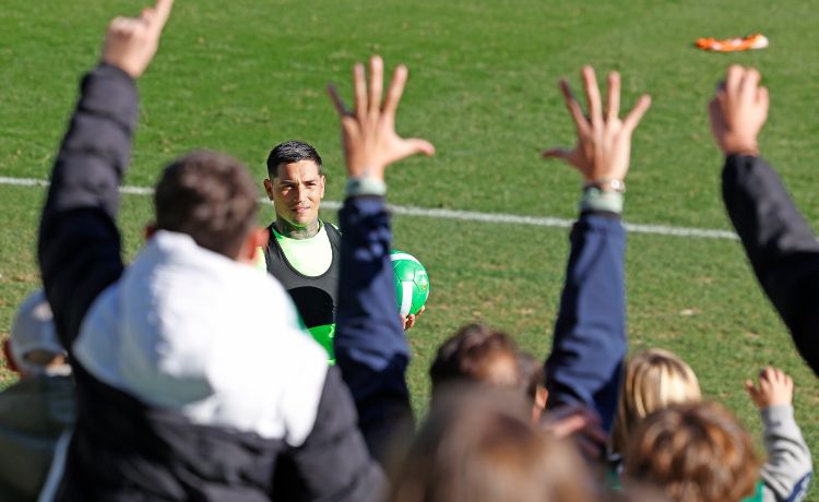 Chimy Ávila, cerca de Pumas Chimy Ávila, cerca de Pumas