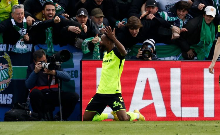 Cédric Bakambu: el mejor momento contra el peor recuerdo Cédric Bakambu: el mejor momento contra el peor recuerdo