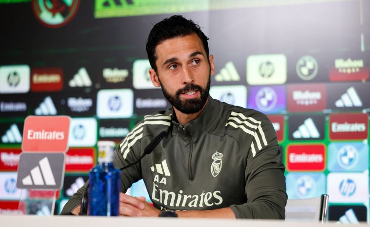 Arbeloa, en directo: rueda de prensa previa al Betis- Real Madrid de LaLiga EA Sports Arbeloa, en directo: rueda de prensa previa al Betis- Real Madrid de LaLiga EA Sports