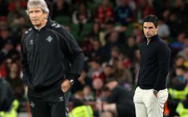 Arteta ya sabe cómo se las gasta Pellegrini Arteta ya sabe cómo se las gasta Pellegrini