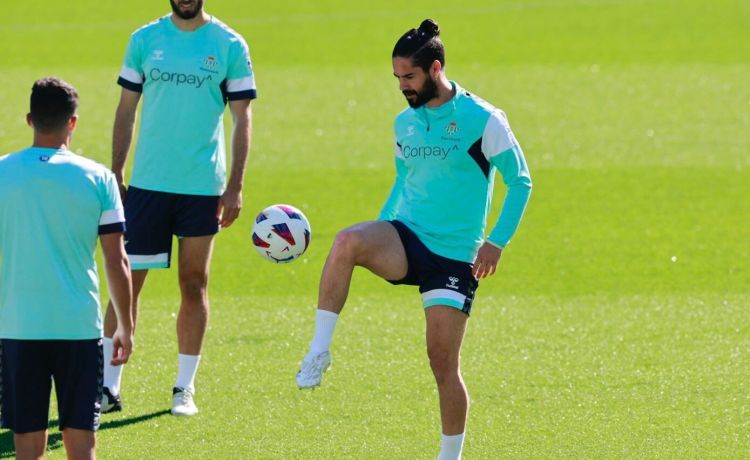 Isco, listo para el derbi Isco, listo para el derbi