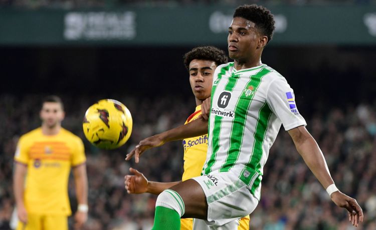 La singular alianza Betis-Lyon La singular alianza Betis-Lyon