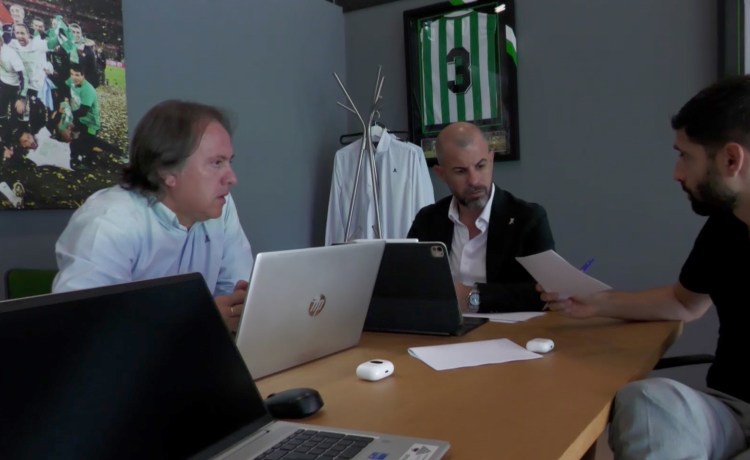 El método Fajardo: así trabaja la Dirección Deportiva del Betis El método Fajardo: así trabaja la Dirección Deportiva del Betis