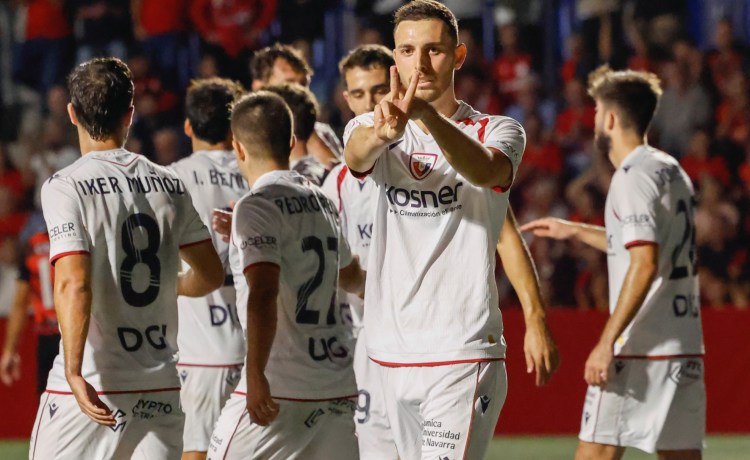 El Betis sigue haciendo caja con Raúl García de Haro El Betis sigue haciendo caja con Raúl García de Haro