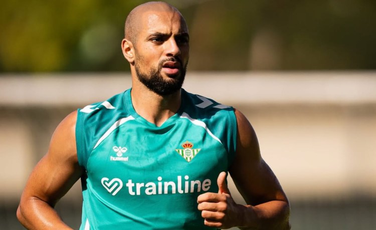 Amrabat se reincorpora al grupo en la última sesión antes de recibir al Lyon Amrabat se reincorpora al grupo en la última sesión antes de recibir al Lyon