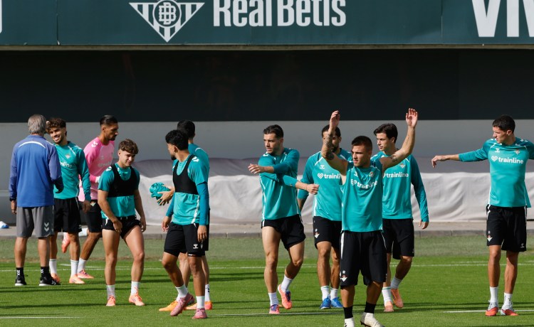 Ricardo Rodríguez se une a la lista de bajas frente al Olympique de Lyon Ricardo Rodríguez se une a la lista de bajas frente al Olympique de Lyon