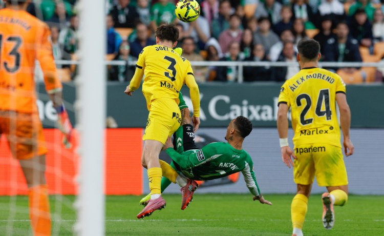 El Comité de Apelación ratifica la sanción a Antony y el Betis pide la suspensión cautelar en el TAD El Comité de Apelación ratifica la sanción a Antony y el Betis pide la suspensión cautelar en el TAD