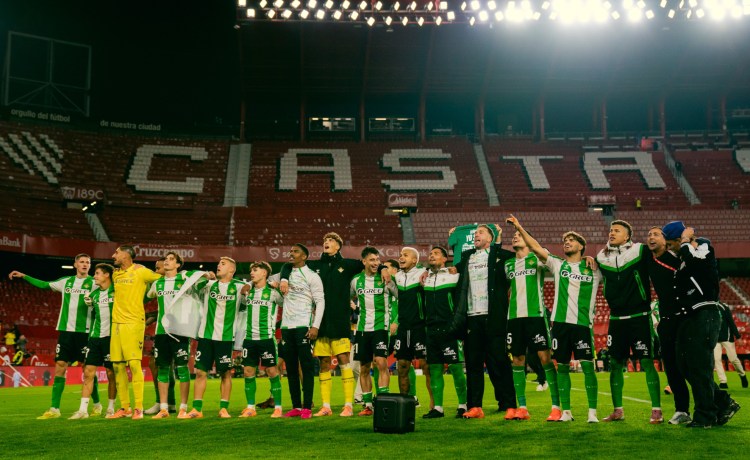 La fuerza del grupo, el enésimo logro de Pellegrini en el Betis La fuerza del grupo, el enésimo logro de Pellegrini en el Betis