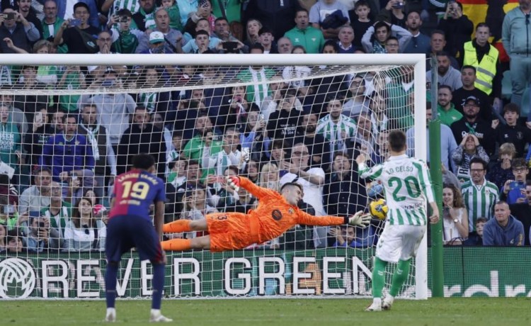 Ya están disponibles: hazte con una entrada para el emocionante duelo entre el Betis y el FC Barcelona en La Cartuja Ya están disponibles: hazte con una entrada para el emocionante duelo entre el Betis y el FC Barcelona en La Cartuja
