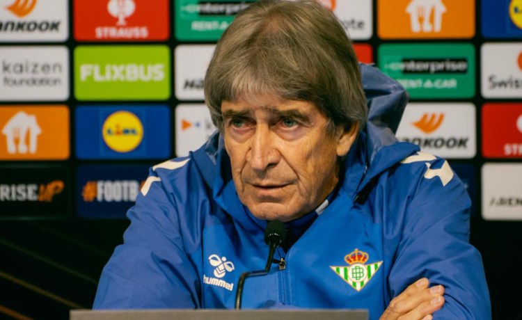 Pellegrini: «Esta competición es un paso más alto que la Conference, pero por ambición no será» Pellegrini: «Esta competición es un paso más alto que la Conference, pero por ambición no será»