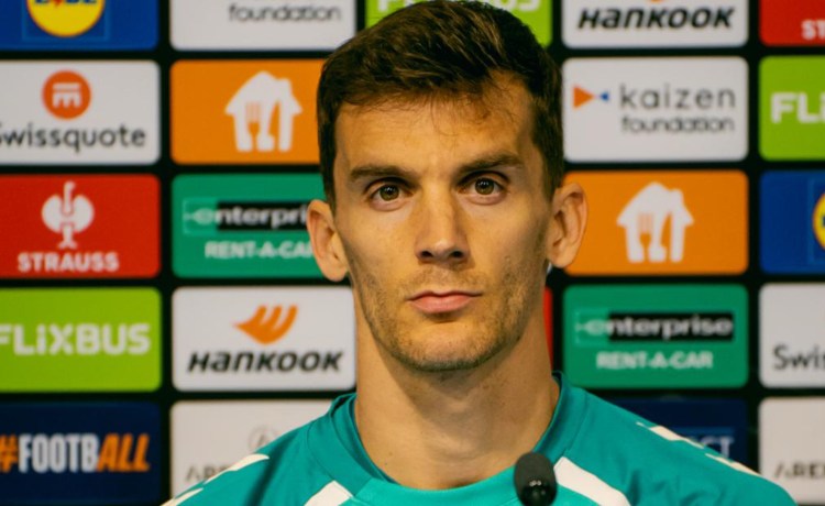 Diego Llorente avisa del Dinamo de Zagreb: «Combina jugadores con buen físico con otros más técnicos» Diego Llorente avisa del Dinamo de Zagreb: «Combina jugadores con buen físico con otros más técnicos»