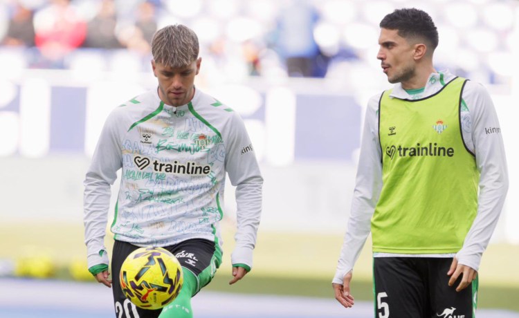 Lo Celso: «Nos queda un sabor amargo, creamos muchas ocasiones y dejamos escapar dos puntos» Lo Celso: «Nos queda un sabor amargo, creamos muchas ocasiones y dejamos escapar dos puntos»