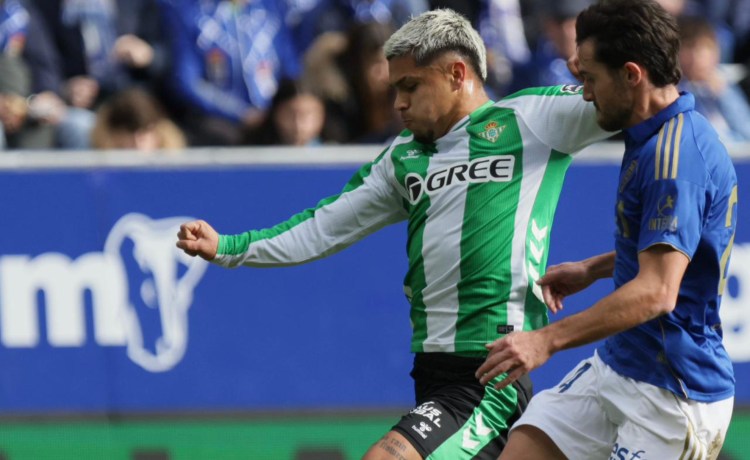 El Cucho Hernández se perderá varios partidos importantes por la lesión sufrida en Oviedo El Cucho Hernández se perderá varios partidos importantes por la lesión sufrida en Oviedo