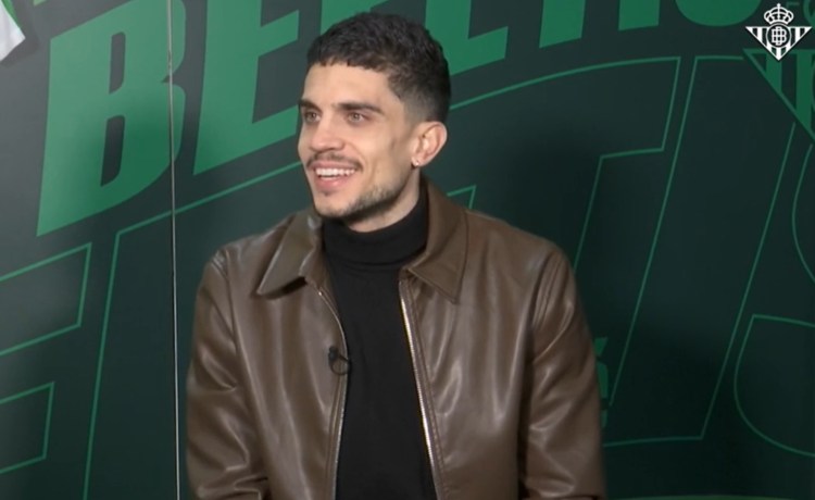 Bartra: «Una final europea curte muchísimo y se tiene que ver este año» Bartra: «Una final europea curte muchísimo y se tiene que ver este año»
