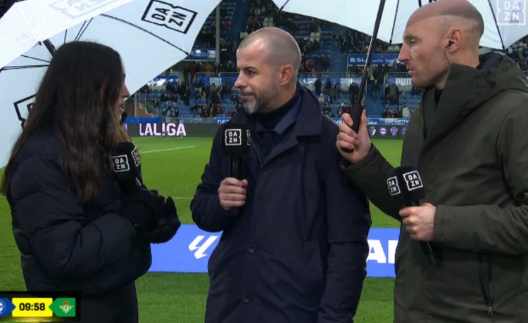 Manu Fajardo: «Muchos clubes han preguntado por Bakambu en las últimas fechas» Manu Fajardo: «Muchos clubes han preguntado por Bakambu en las últimas fechas»
