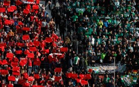 Antiviolencia propone sancionar a 51 aficionados del Sevilla y el Betis Antiviolencia propone sancionar a 51 aficionados del Sevilla y el Betis