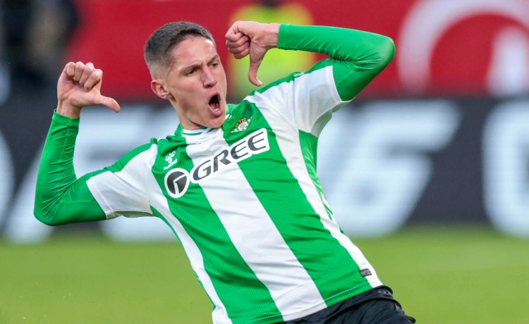 Altimira, primera gran venta del Betis este verano: su traspaso al Sporting de Portugal ya es oficial Altimira, primera gran venta del Betis este verano: su traspaso al Sporting de Portugal ya es oficial