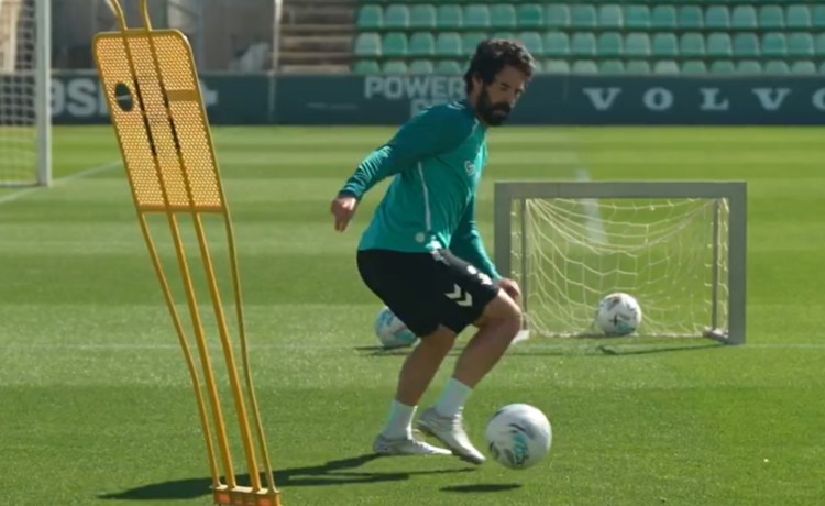 El regreso de Isco al trabajo de grupo, cada vez más cerca El regreso de Isco al trabajo de grupo, cada vez más cerca