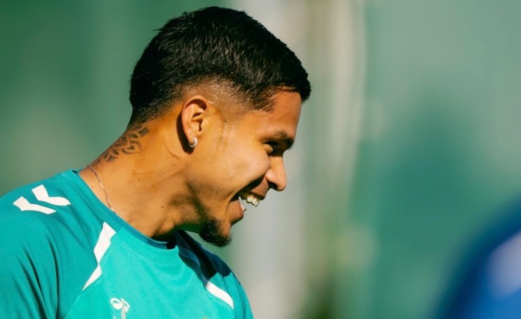 Cucho y Diego Llorente se entrenan con el grupo en la última sesión antes de recibir al Real Madrid Cucho y Diego Llorente se entrenan con el grupo en la última sesión antes de recibir al Real Madrid