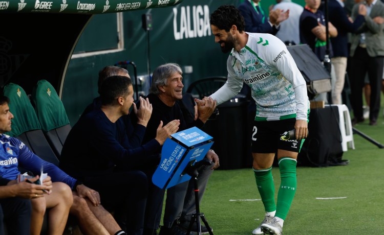 Isco: «No entiendo un Betis sin Pellegrini, lo que ha hecho en el club es algo inédito» Isco: «No entiendo un Betis sin Pellegrini, lo que ha hecho en el club es algo inédito»