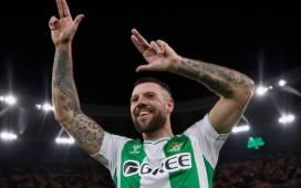 Aitor Ruibal, un futbolista que habla de política: «Tengo claro que no quiero a la ultraderecha» Aitor Ruibal, un futbolista que habla de política: «Tengo claro que no quiero a la ultraderecha»