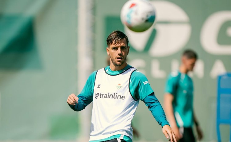 El Betis, con un ojo en Anoeta y otro en Estrasburgo El Betis, con un ojo en Anoeta y otro en Estrasburgo