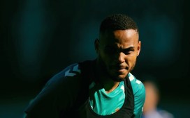 Natan no se entrena con el grupo en la última sesión de trabajo antes de recibir al Elche Natan no se entrena con el grupo en la última sesión de trabajo antes de recibir al Elche